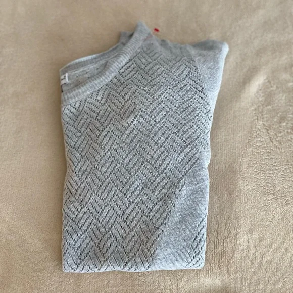 “Heart on your sleeve” Tunic Knit Sweater - Size S - Picture 10 of 12